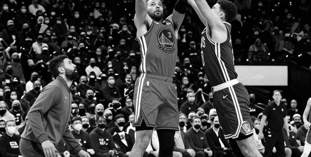 Cơn bão Kawhi Leonard: NBA phạt Clippers 5 lượt chọn, Raptors đón 'Vua' trở lại Toronto