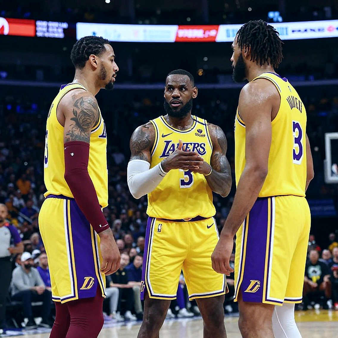 Calathes và Jasikevičius: Khi người đồng đội cũ trở thành huấn luyện viên của bạn