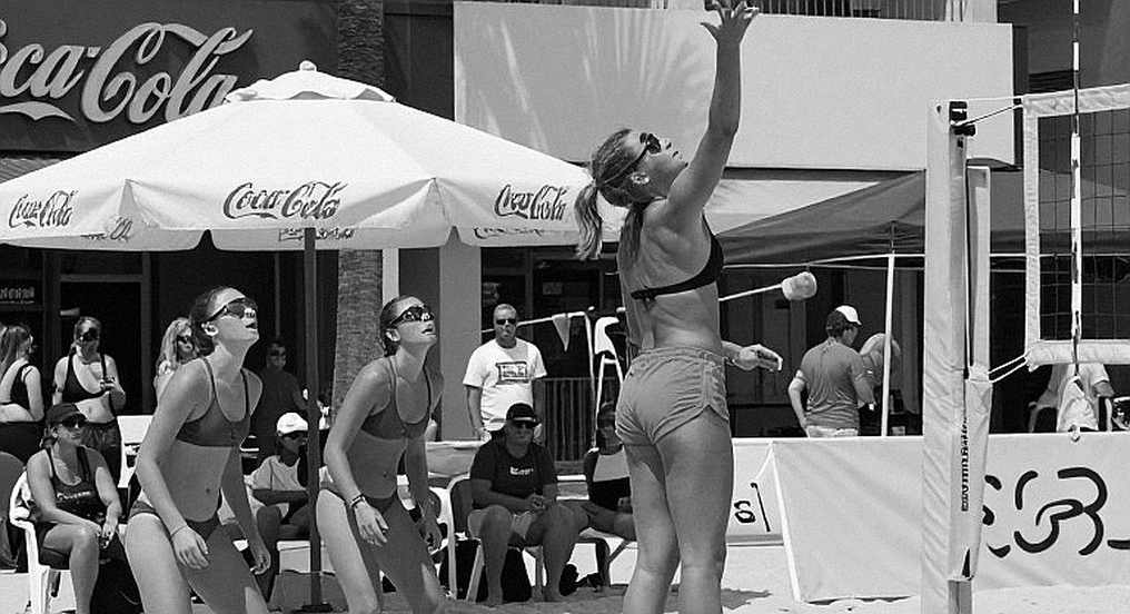 Thổ Nhĩ Kỳ Thống Trị Serbia 3-0 Ở Bán Kết EuroVolley 2026, Đảm Bảo Vé Tham Dự Olympic 2028